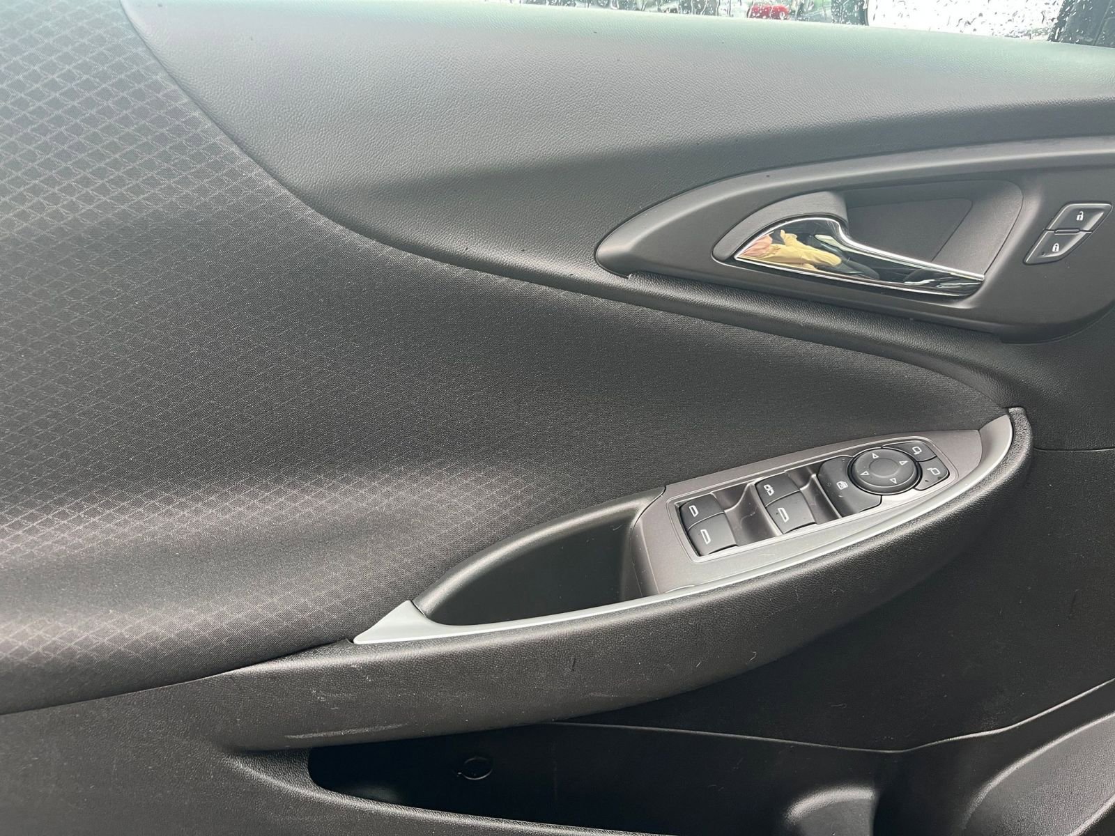 Thumbnail: 2024 Chevrolet Malibu - 18