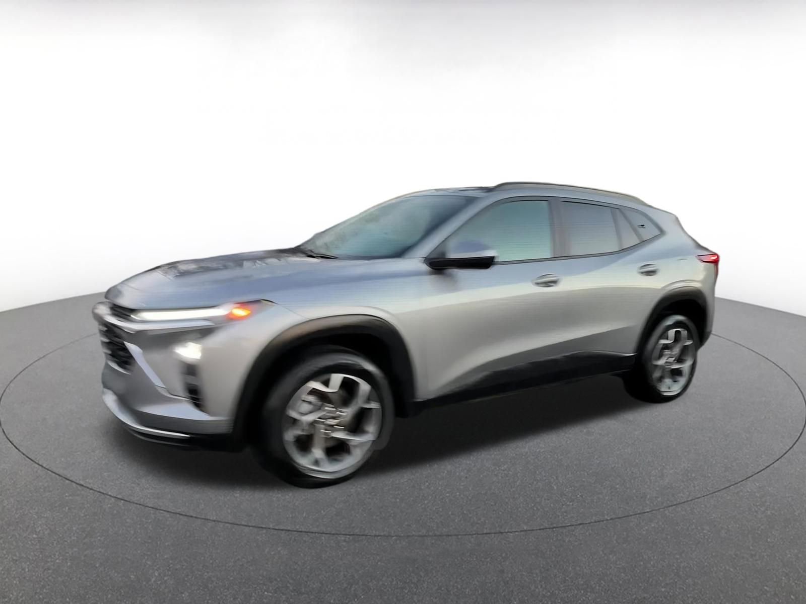 Thumbnail: 2025 Chevrolet Trax - 8