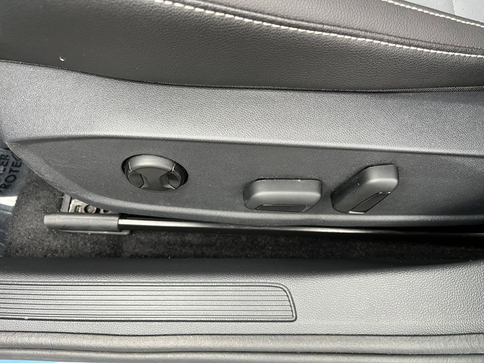 Thumbnail: 2025 Volkswagen Jetta - 23