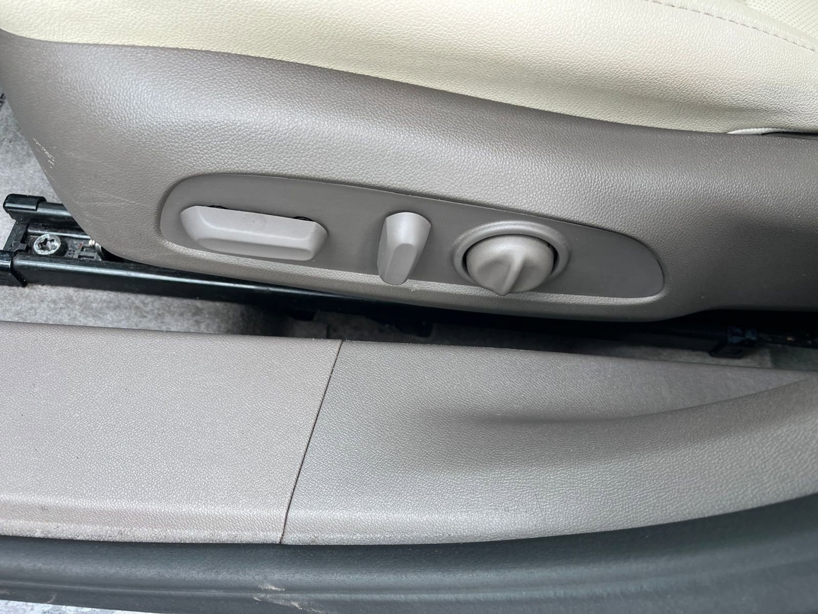 Thumbnail: 2024 Chevrolet Malibu - 23