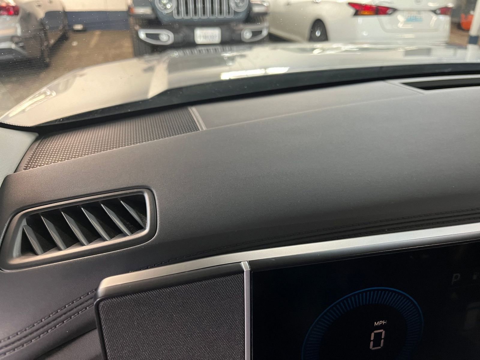 Thumbnail: 2025 Hyundai Santa Fe - 34