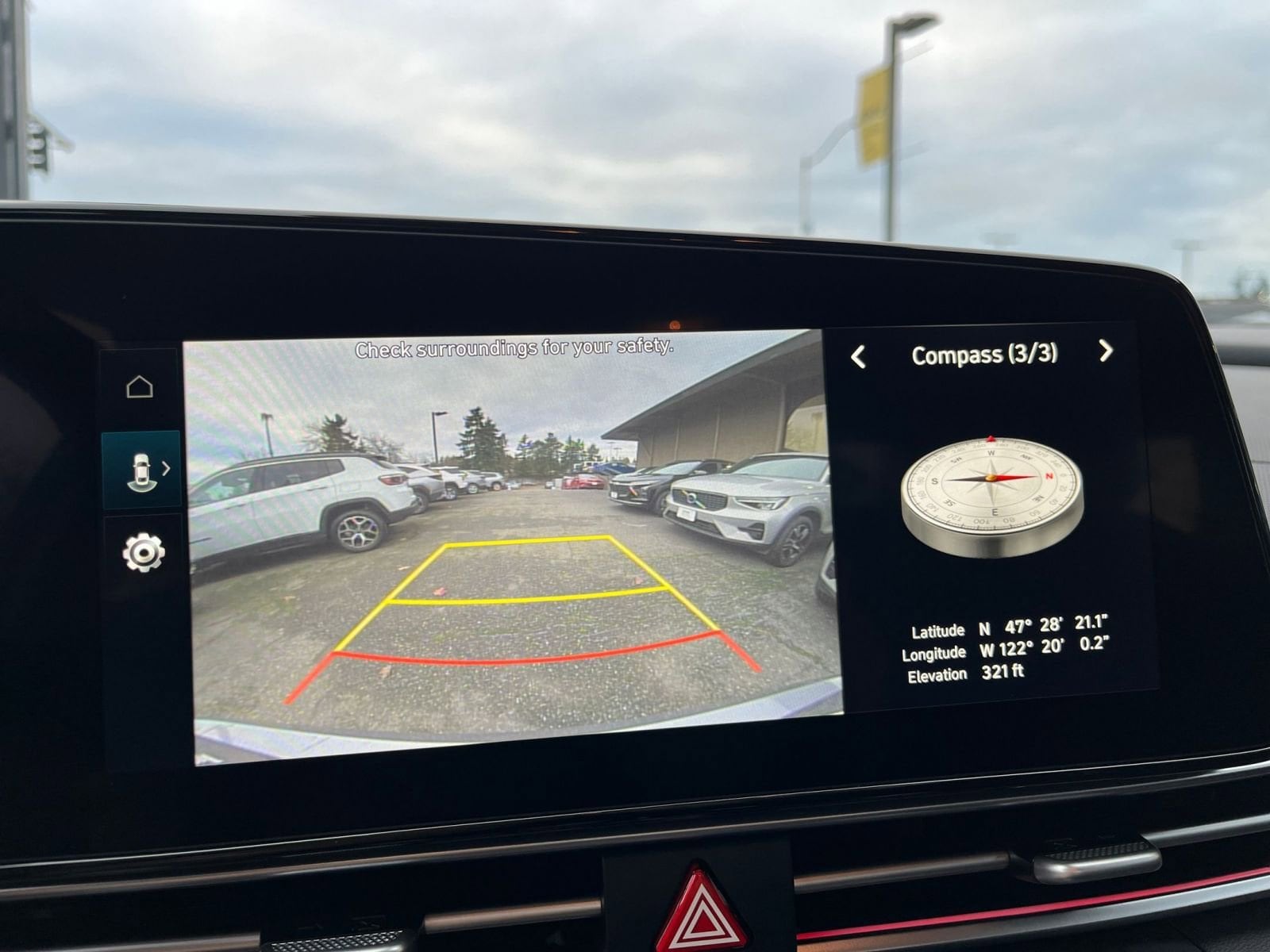 Thumbnail: 2025 Hyundai Elantra - 17