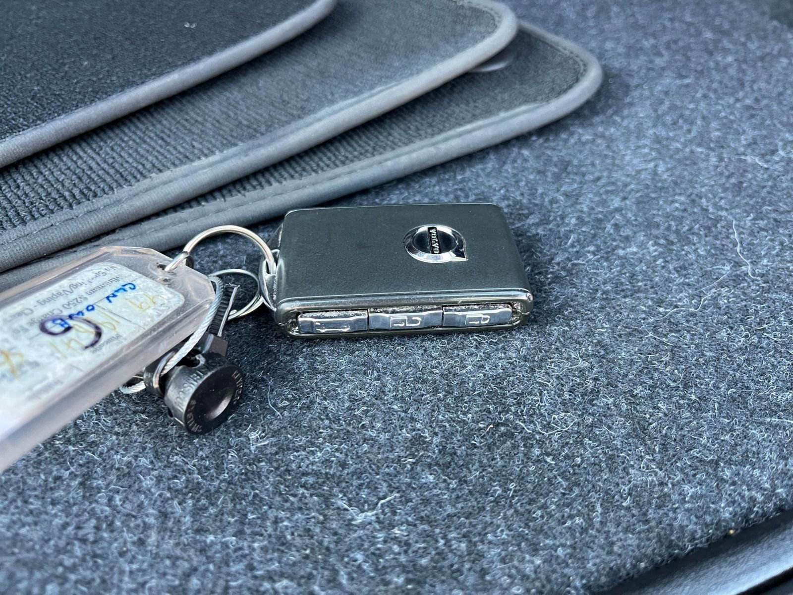 Thumbnail: 2024 Volvo XC40 - 22