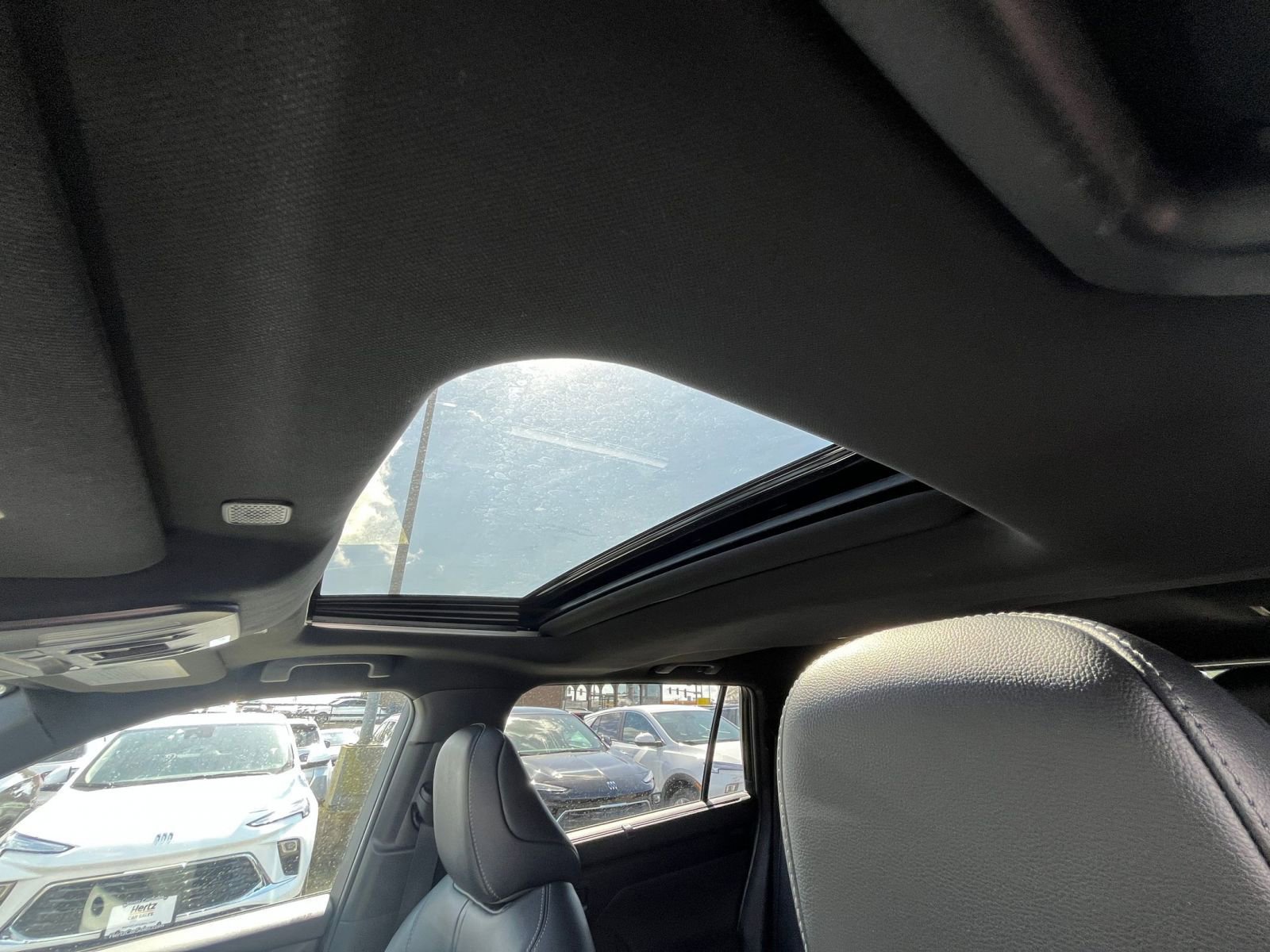 Thumbnail: 2025 Toyota Highlander - 30