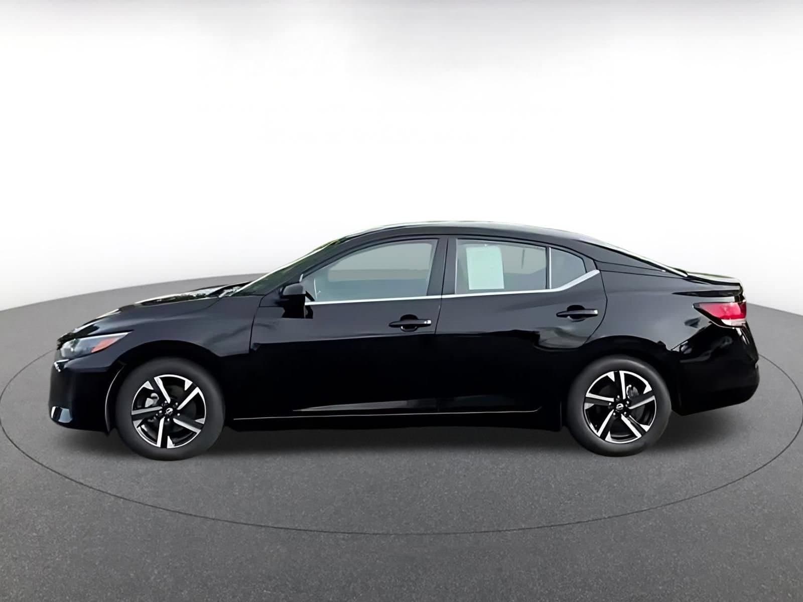Thumbnail: 2025 Nissan Sentra - 16