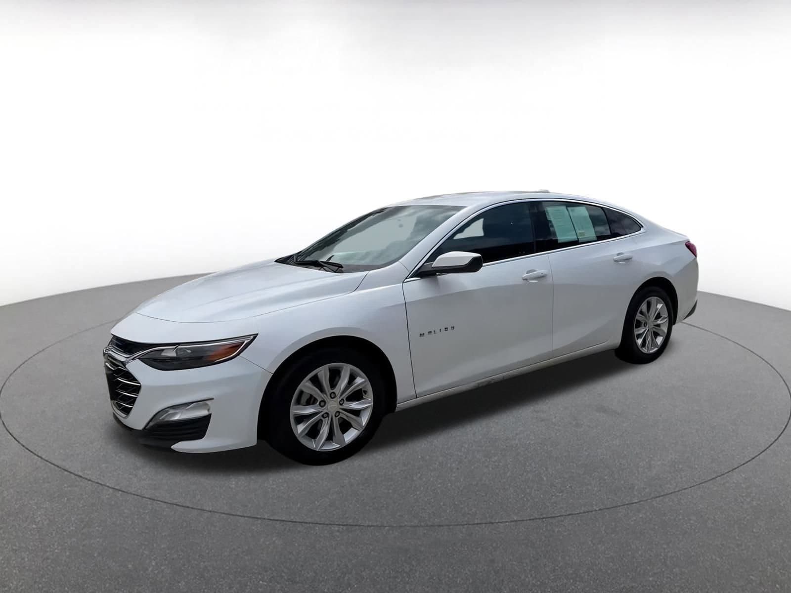 Thumbnail: 2023 Chevrolet Malibu - 7