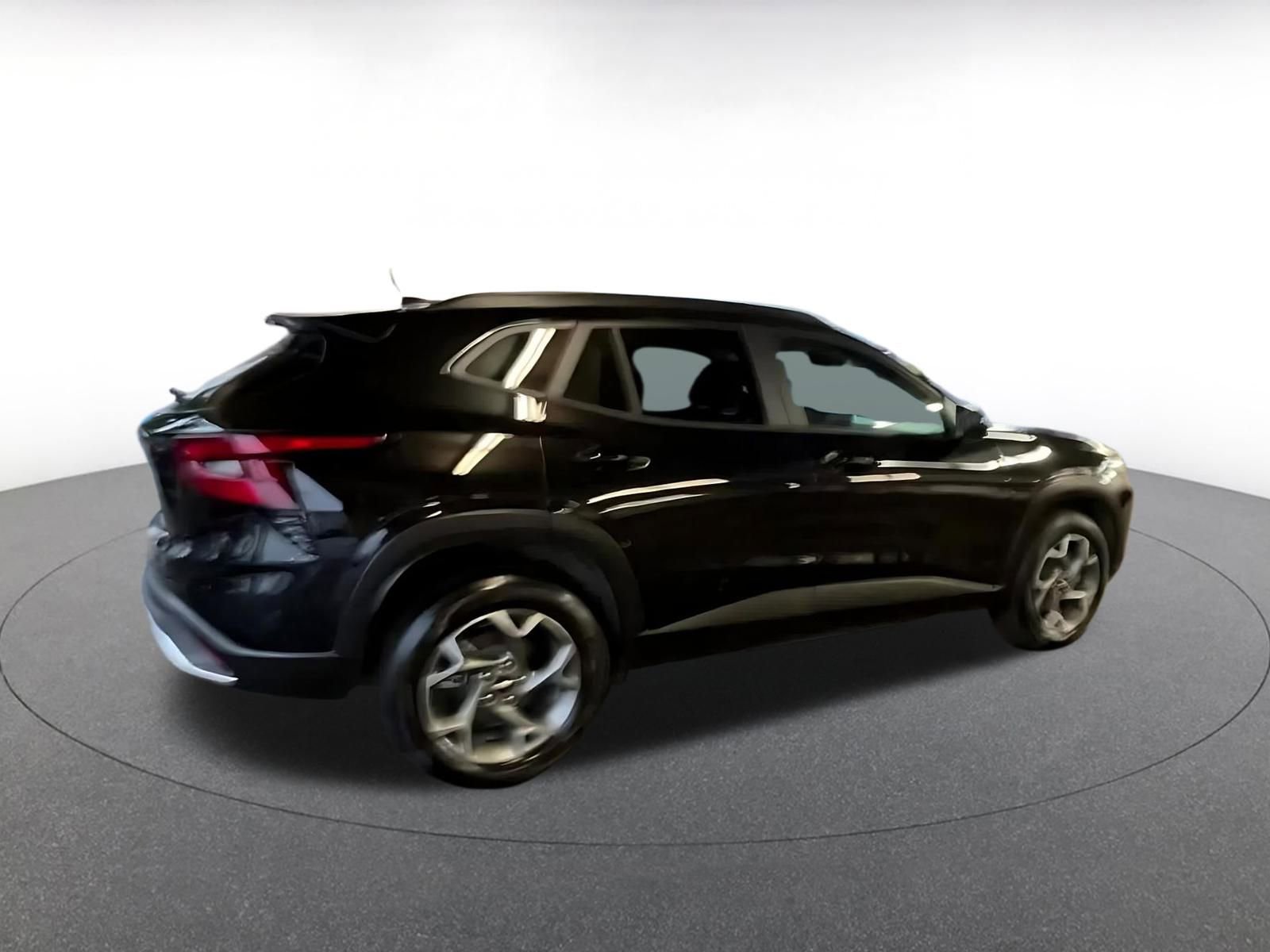 Thumbnail: 2025 Chevrolet Trax - 12
