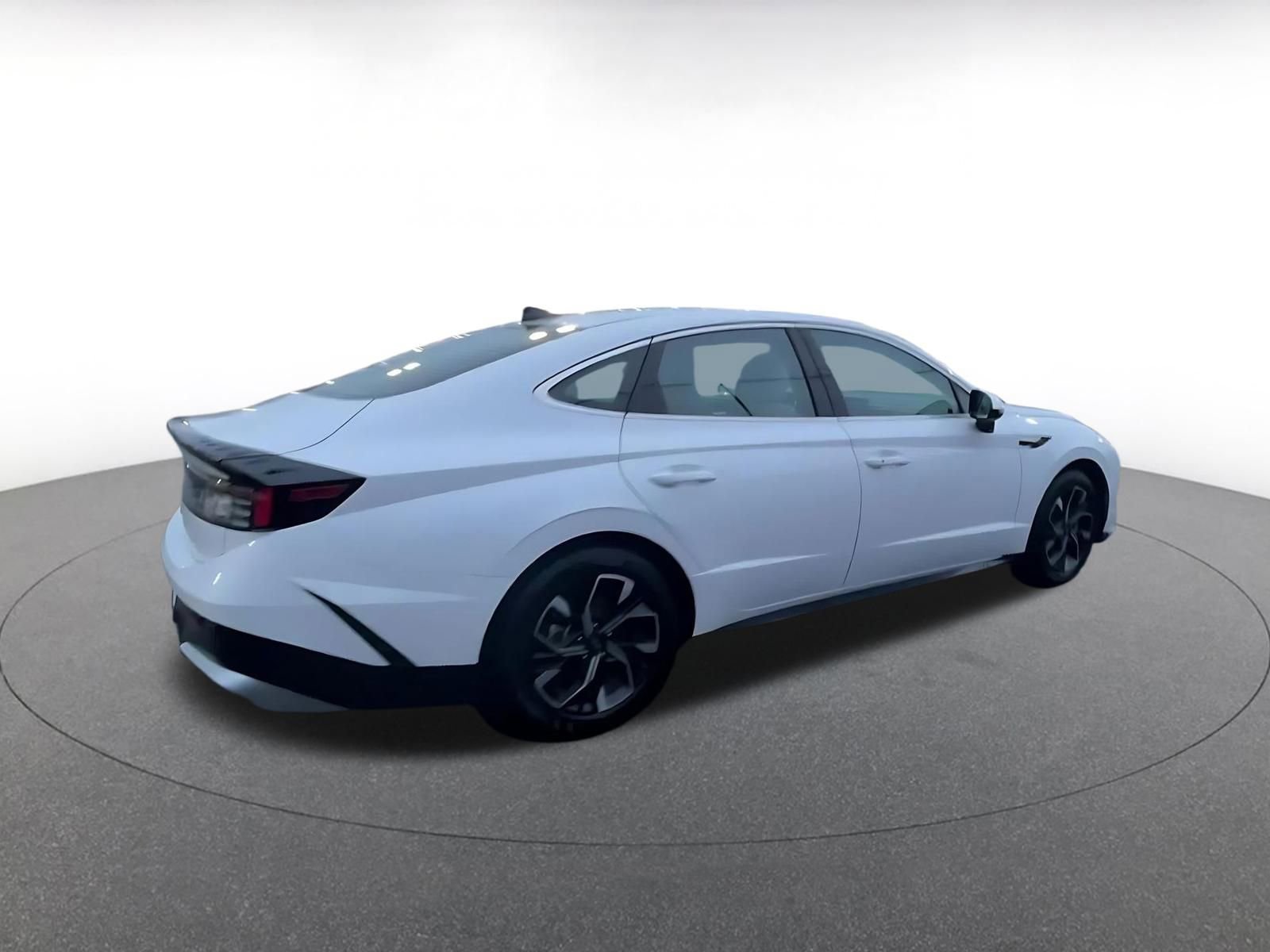 Thumbnail: 2025 Hyundai Sonata - 15