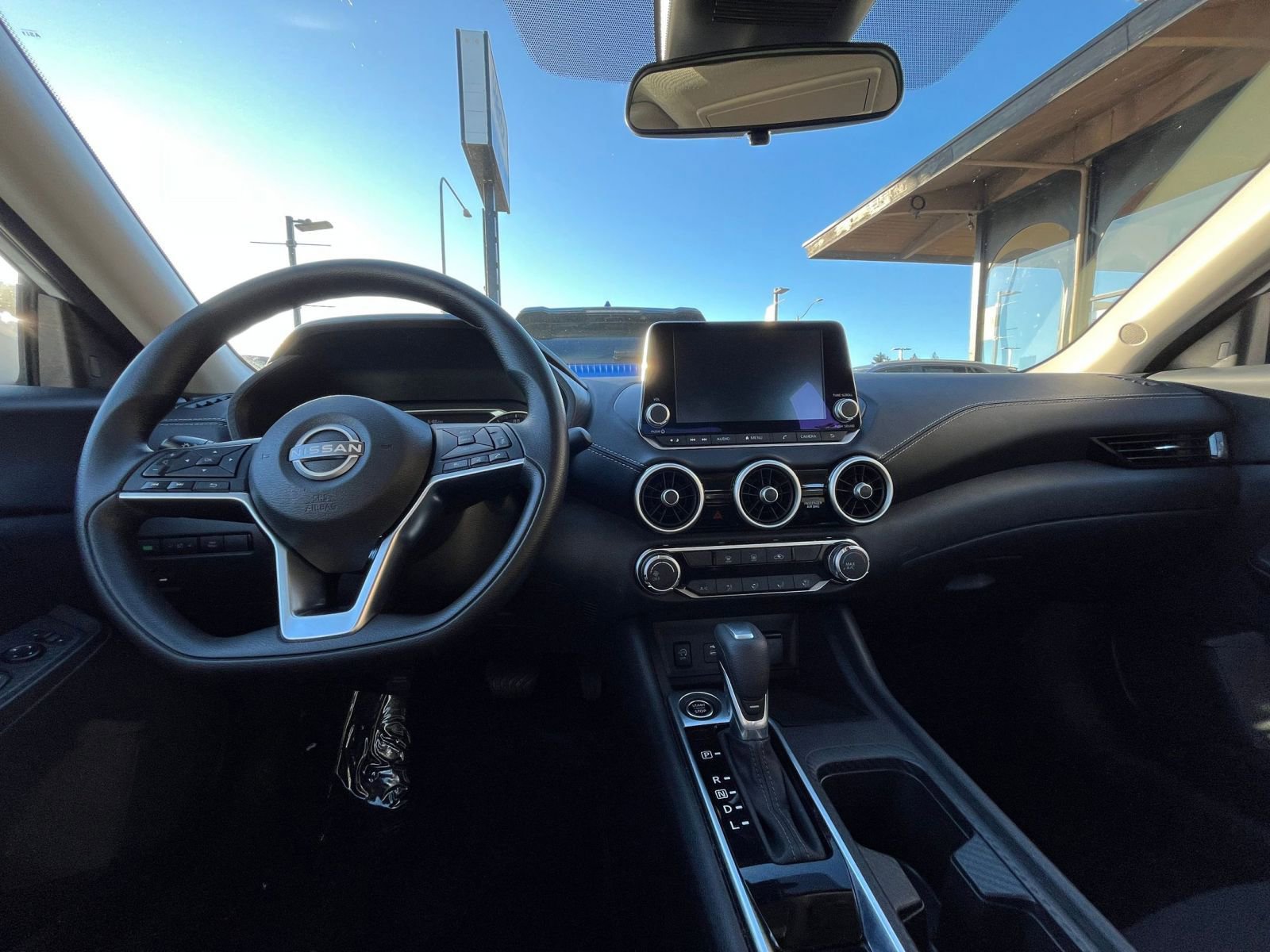 Thumbnail: 2025 Nissan Sentra - 33