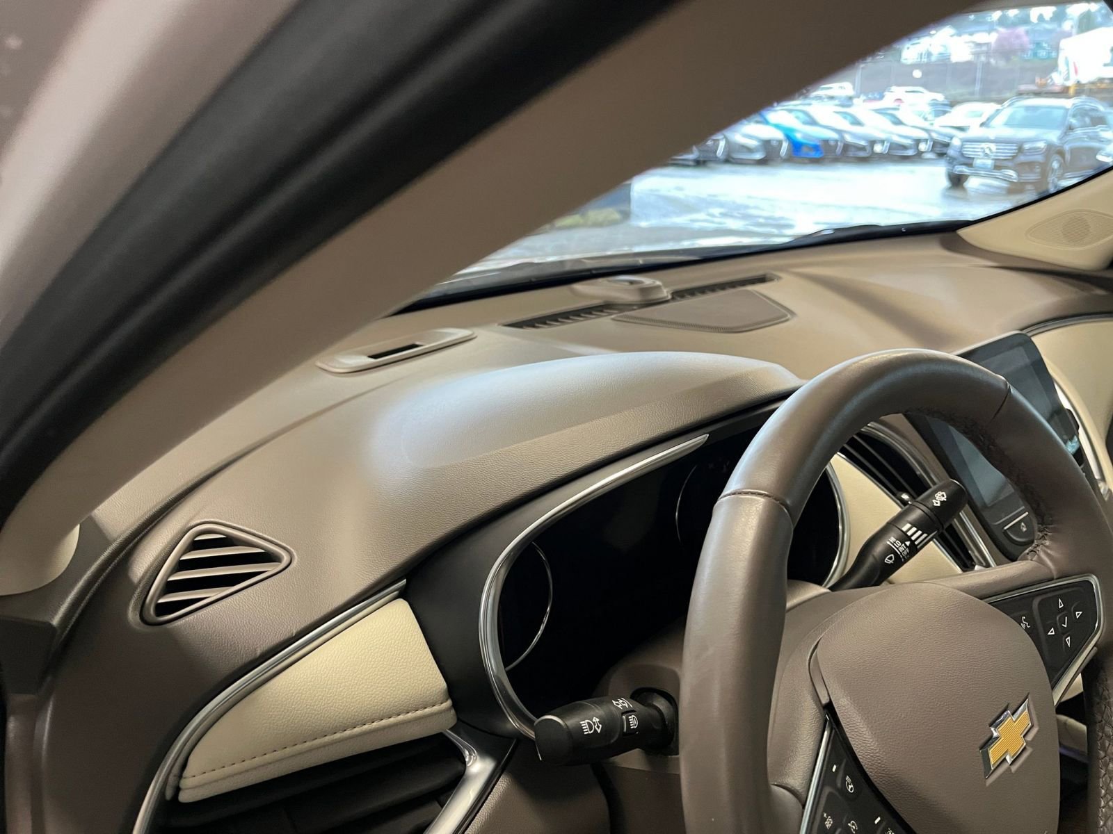 Thumbnail: 2024 Chevrolet Malibu - 35
