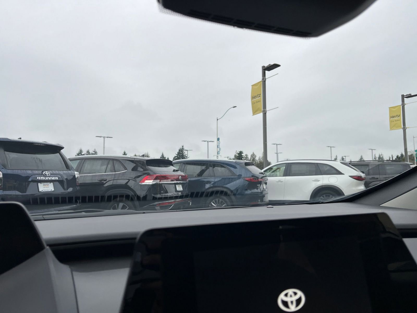 Thumbnail: 2025 Toyota Prius - 18