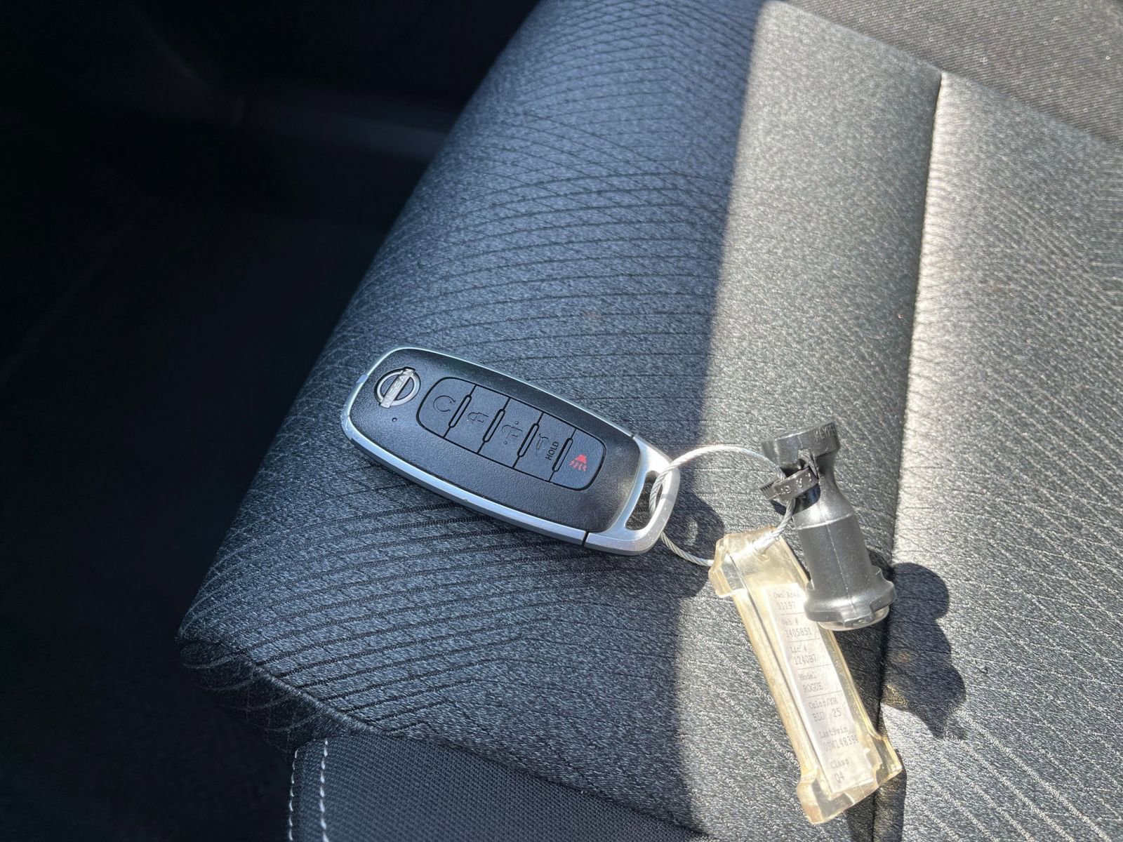 Thumbnail: 2025 Nissan Rogue - 21