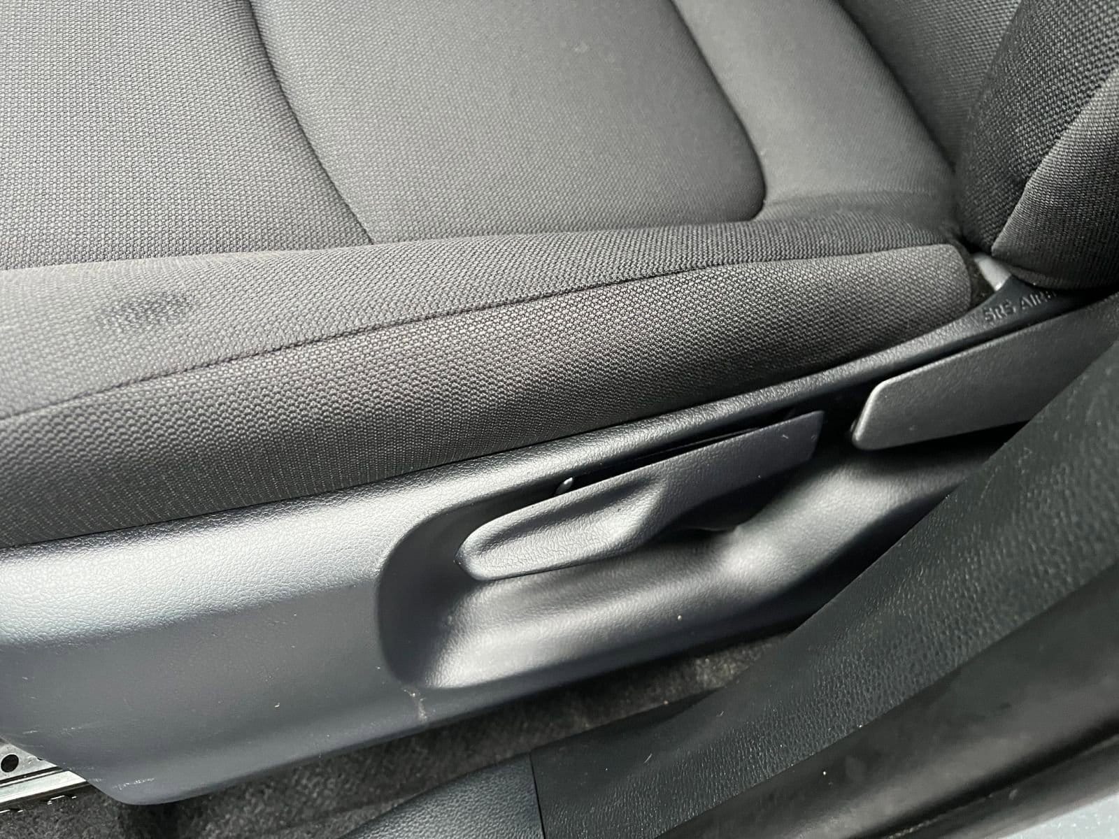 Thumbnail: 2025 Toyota Corolla Cross - 23