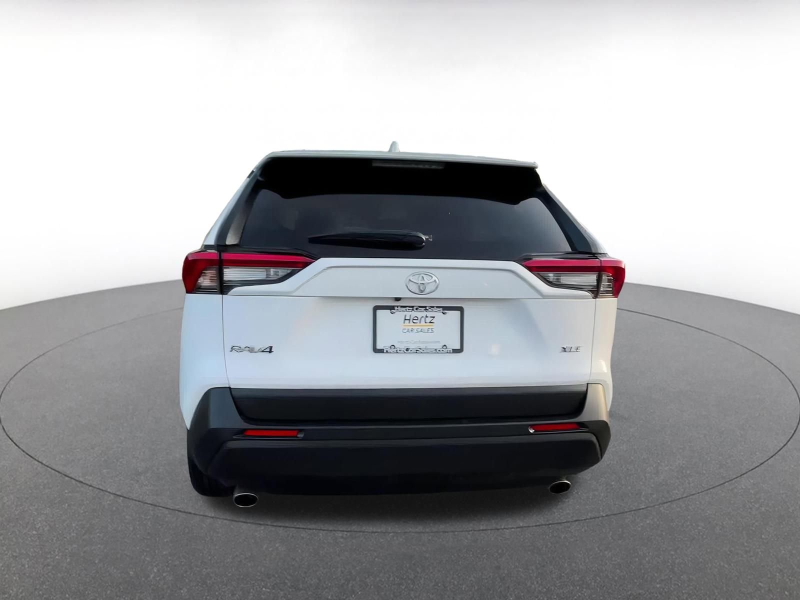 Thumbnail: 2025 Toyota RAV4 - 15