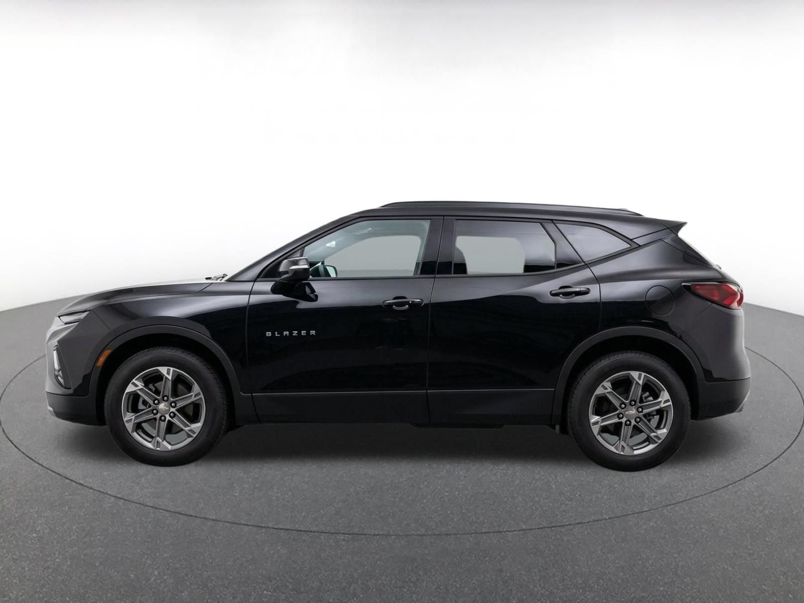 Thumbnail: 2025 Chevrolet Blazer - 4
