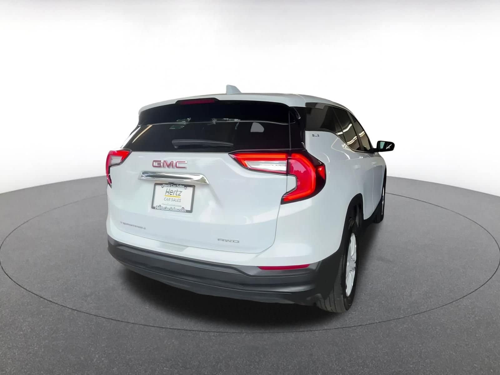 Thumbnail: 2024 GMC Terrain - 14