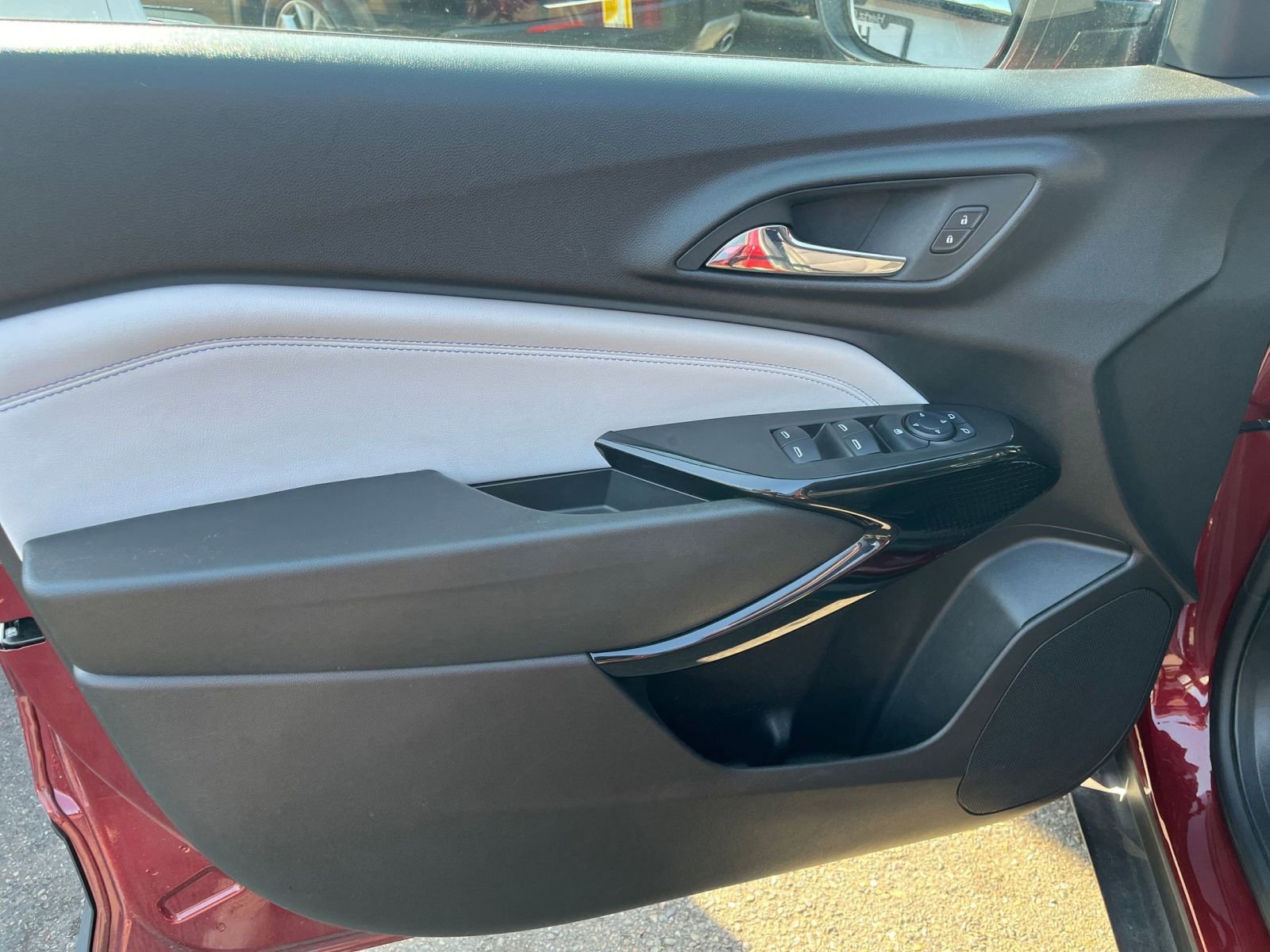 Thumbnail: 2024 Chevrolet Trax - 20