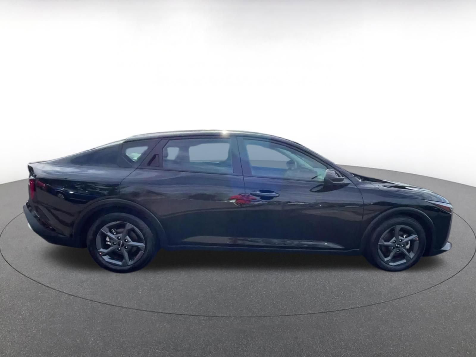 Thumbnail: 2025 Kia K4 - 16