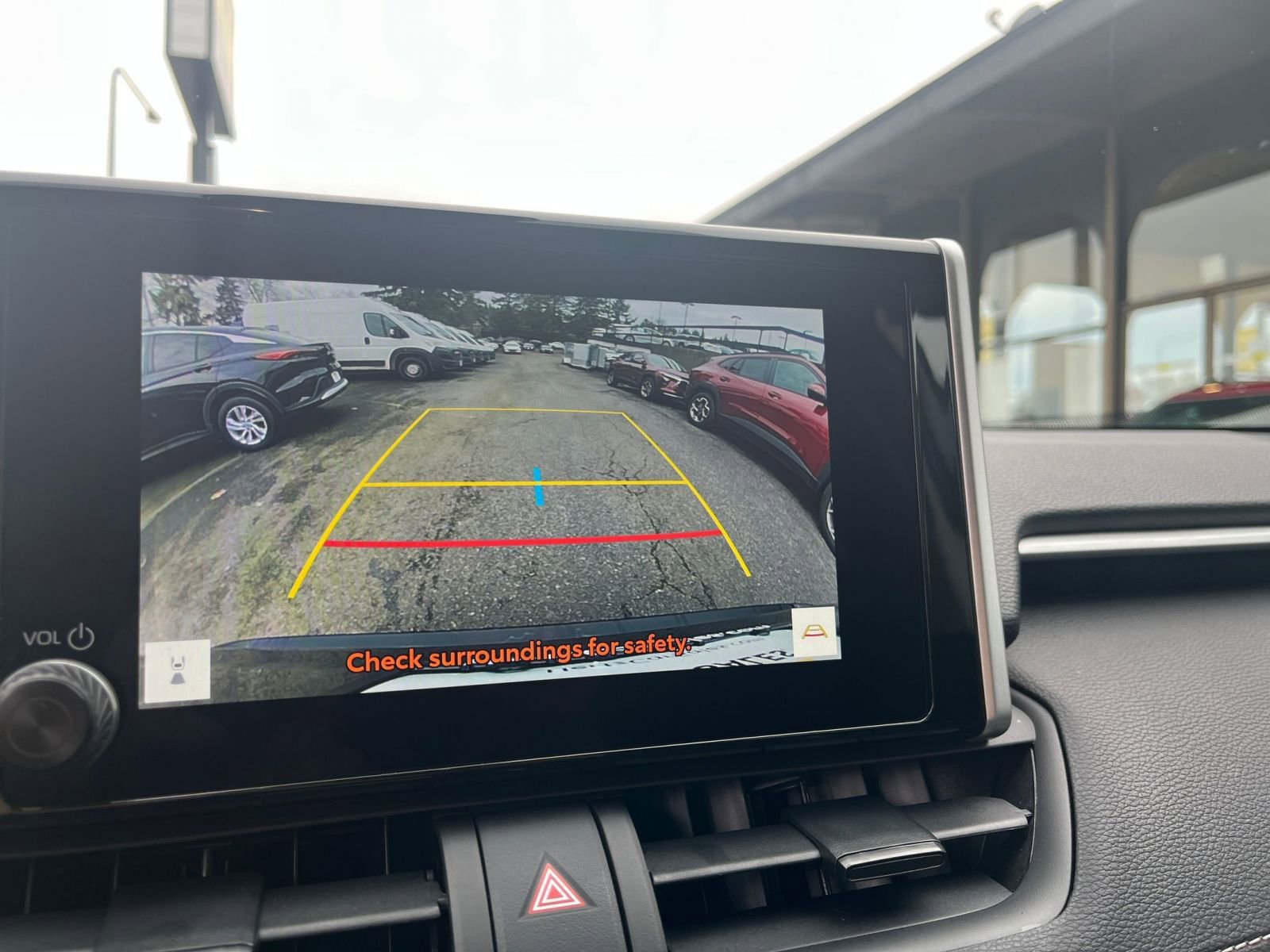 Thumbnail: 2025 Toyota RAV4 - 25