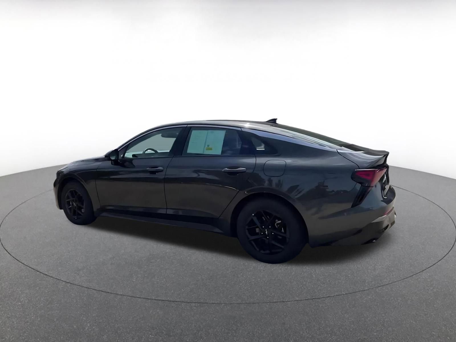 Thumbnail: 2025 Kia K5 - 10