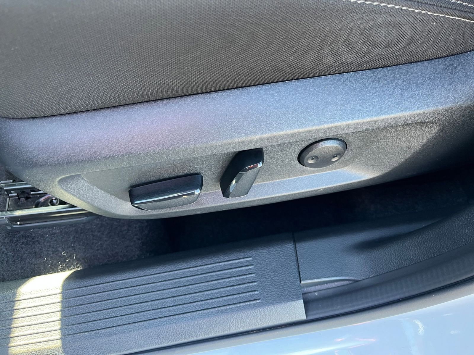 Thumbnail: 2025 Nissan Rogue - 22