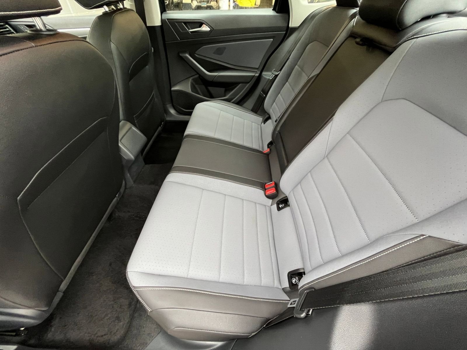 Thumbnail: 2025 Volkswagen Jetta - 25