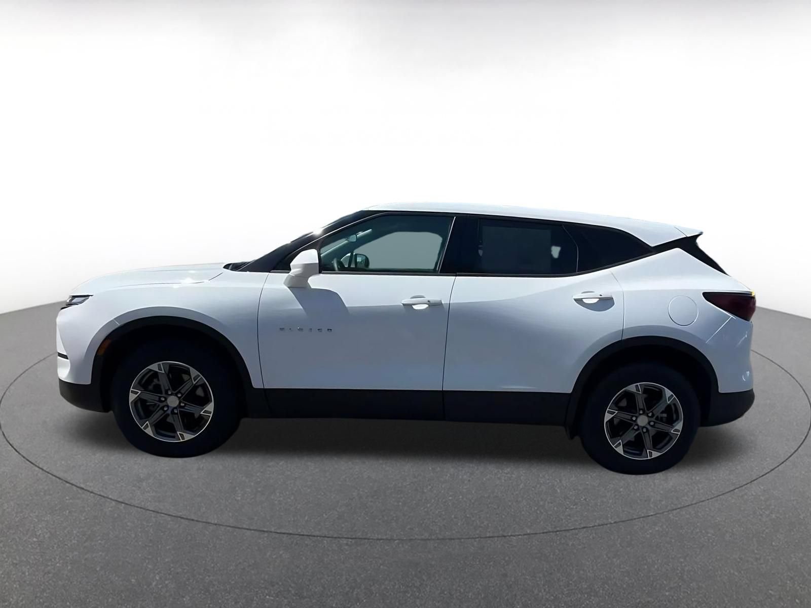 Thumbnail: 2026 Chevrolet Blazer - 8