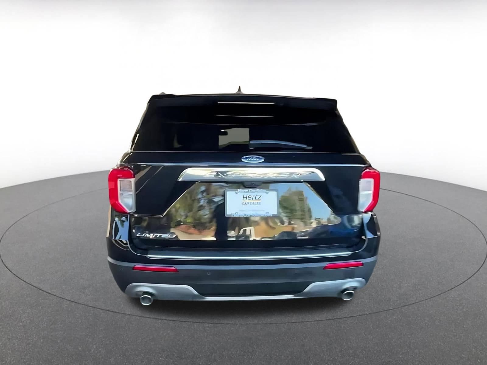 Thumbnail: 2023 Ford Explorer - 8