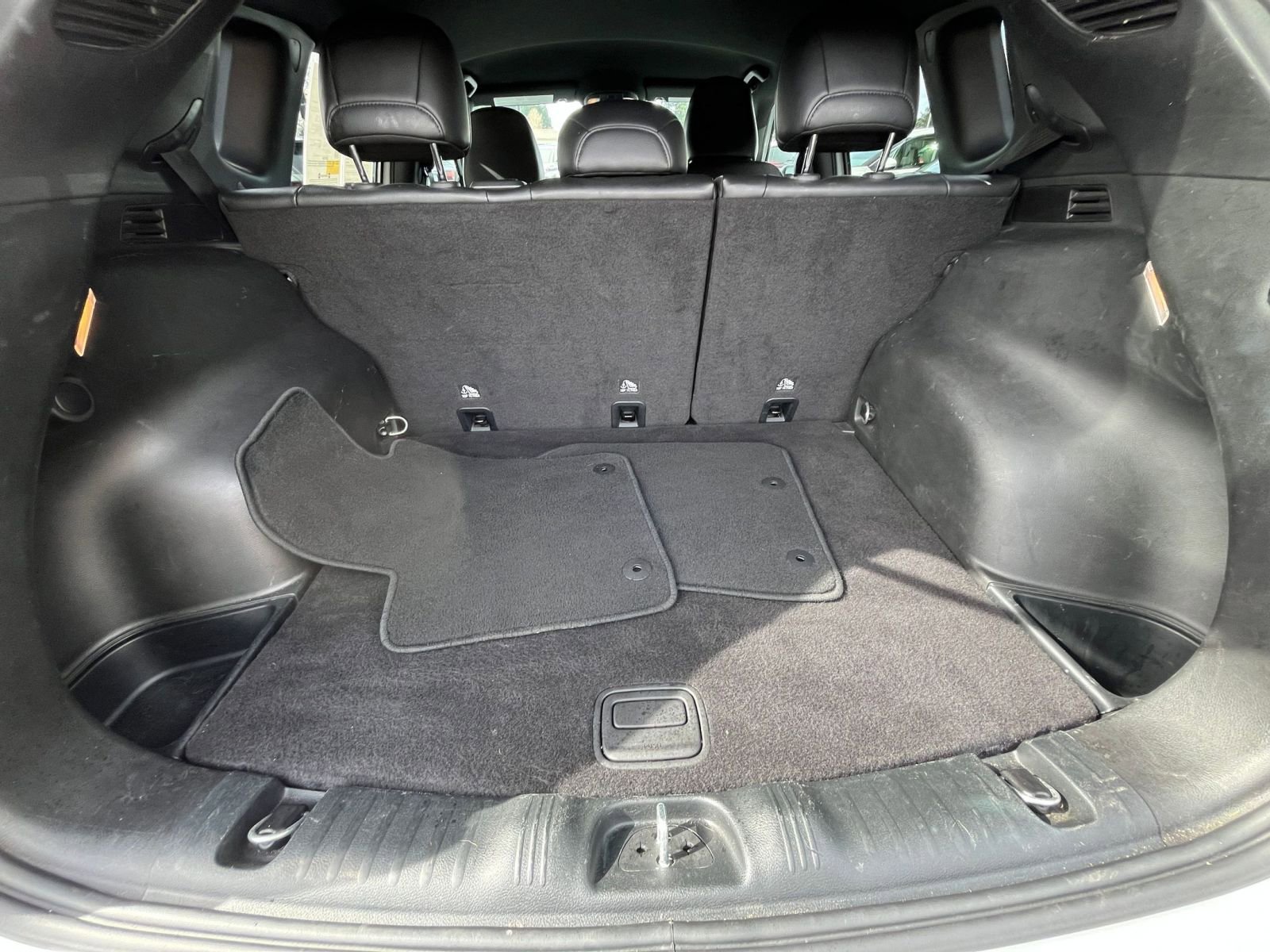 Thumbnail: 2025 Jeep Compass - 32