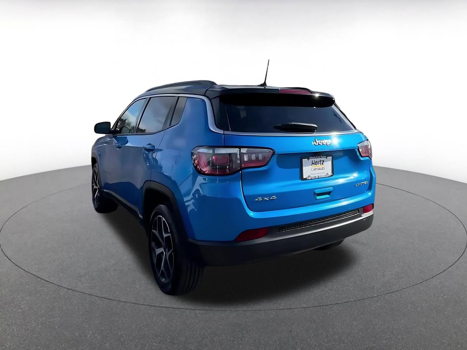 Thumbnail: 2025 Jeep Compass - 11