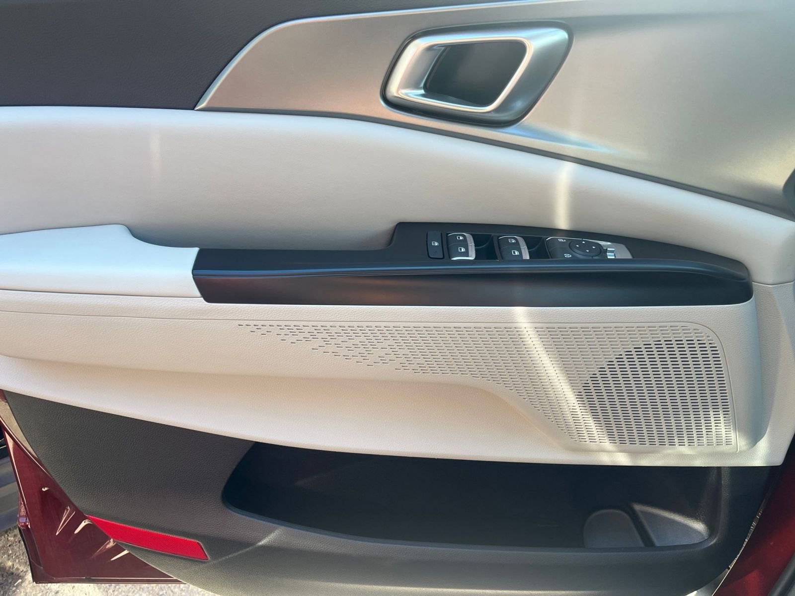 Thumbnail: 2024 Kia Carnival - 20