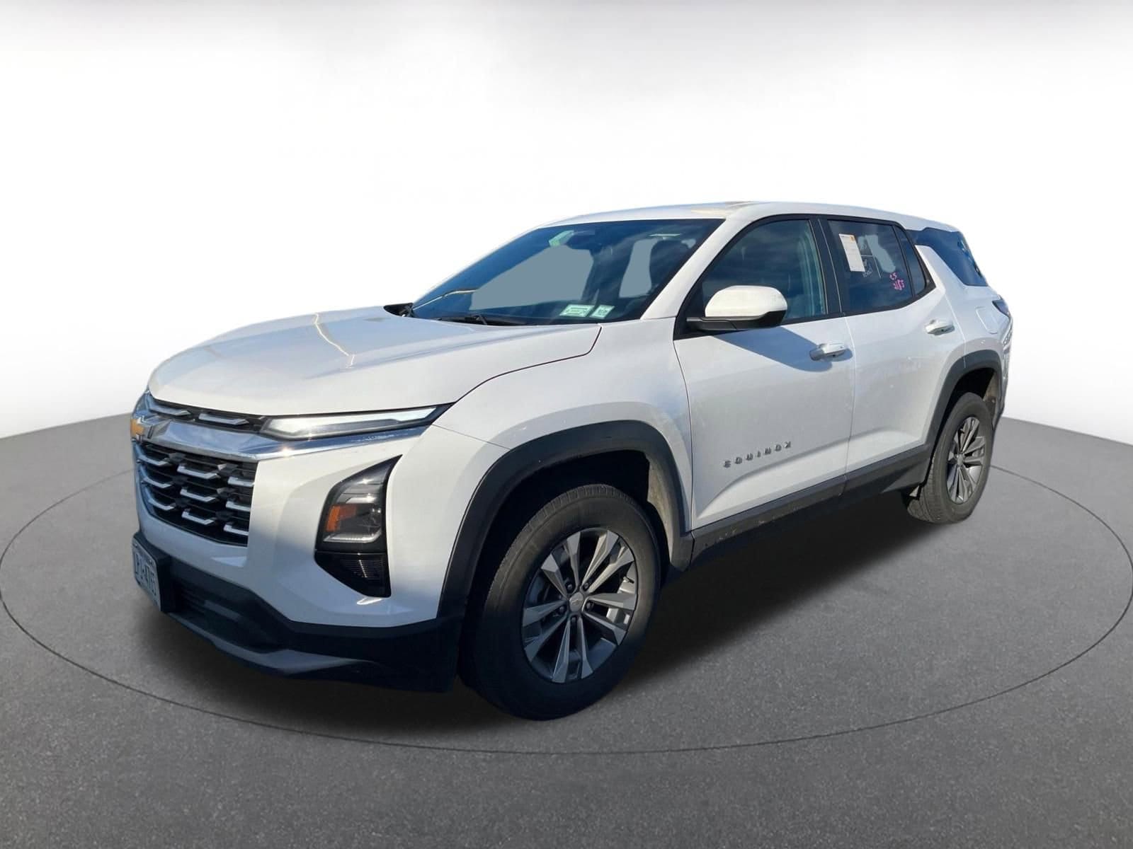 Thumbnail: 2025 Chevrolet Equinox - 3