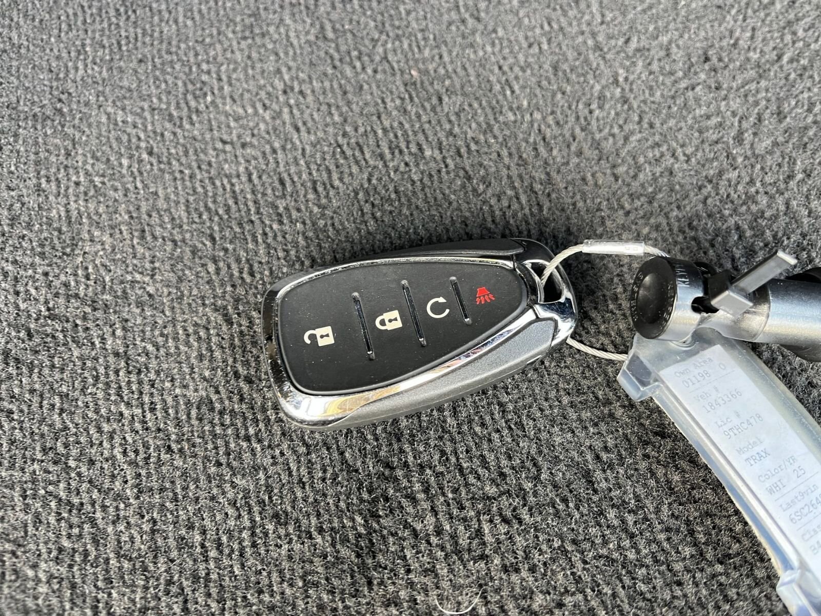 Thumbnail: 2025 Chevrolet Trax - 25