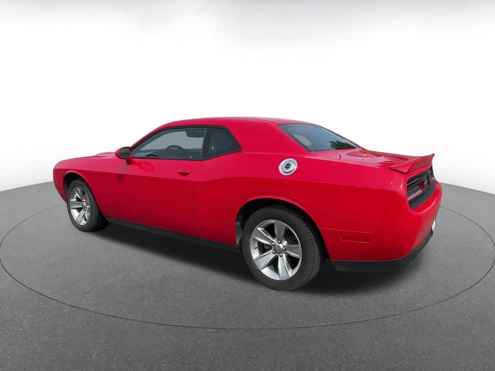 Thumbnail: 2022 Dodge Challenger - 8