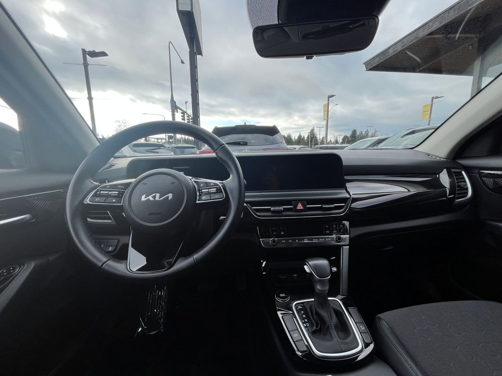 Thumbnail: 2025 Kia Seltos - 35