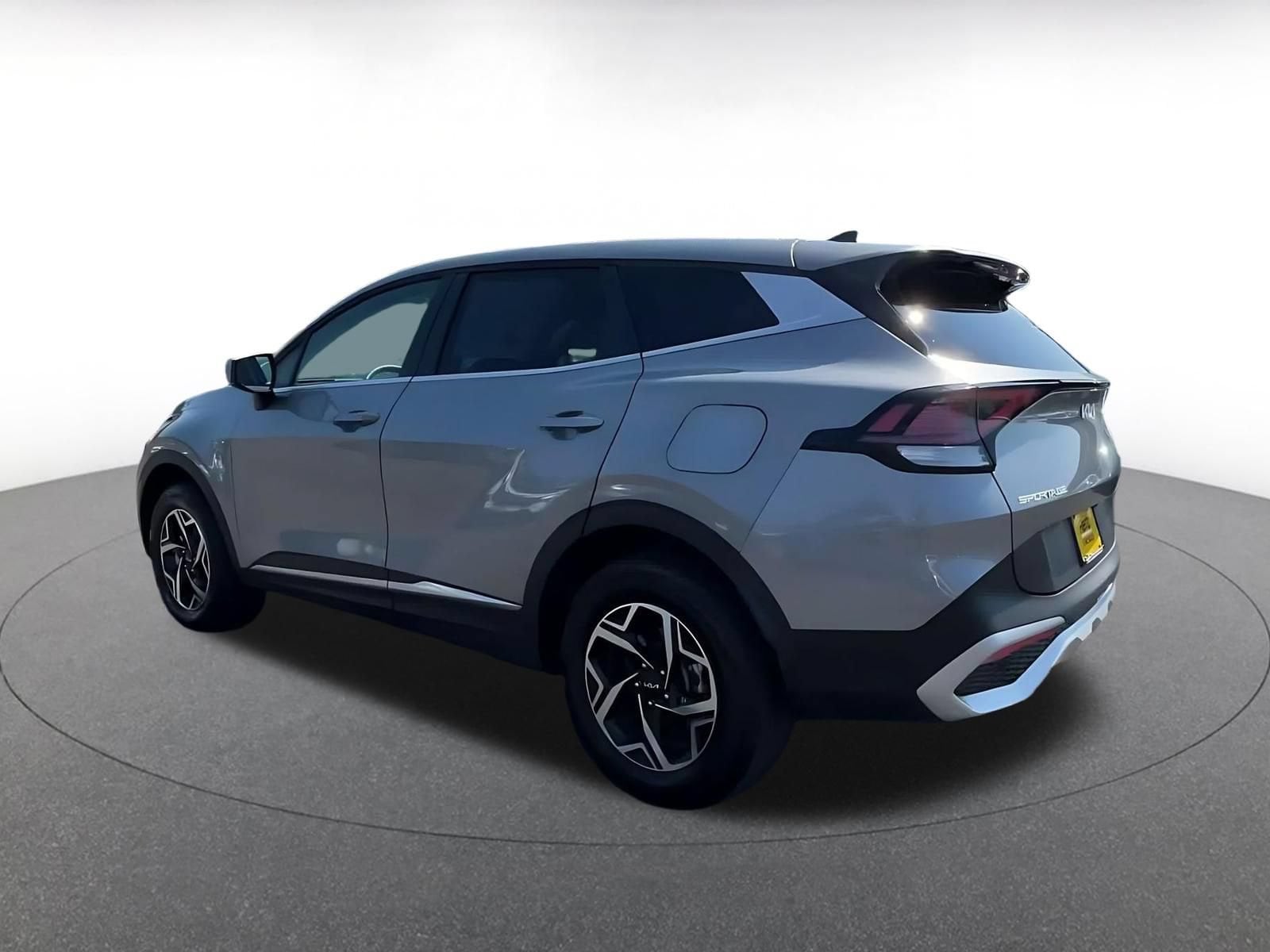 Thumbnail: 2023 Kia Sportage - 9