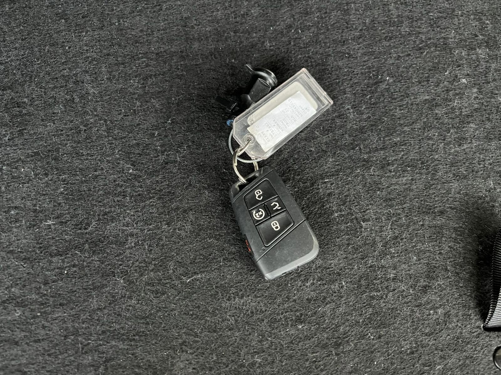 Thumbnail: 2025 Volkswagen Taos - 22