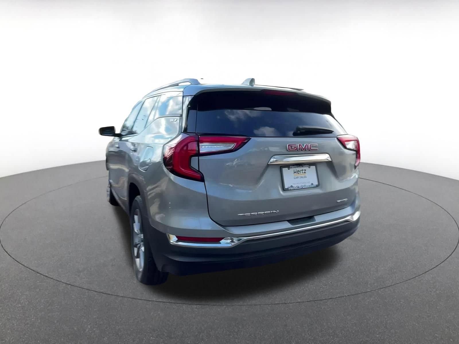 Thumbnail: 2024 GMC Terrain - 11