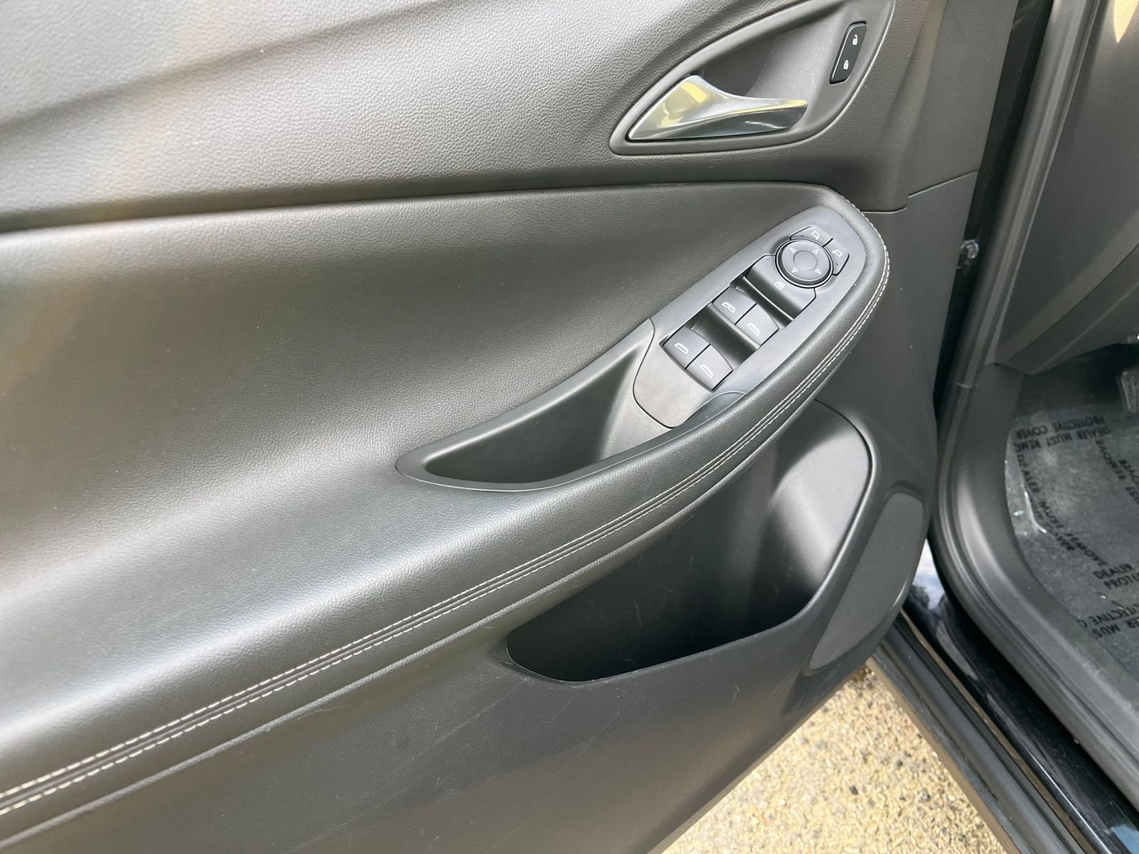 Thumbnail: 2025 Buick Encore GX - 18