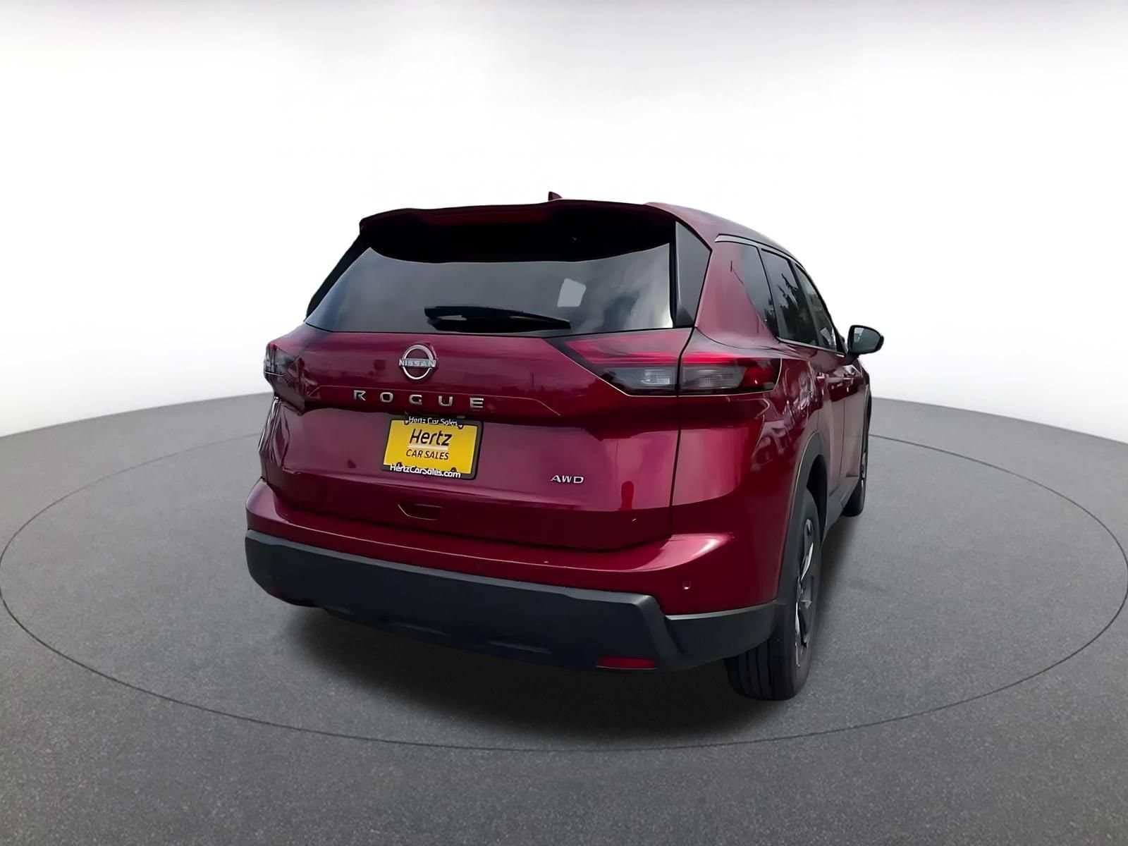 Thumbnail: 2025 Nissan Rogue - 13