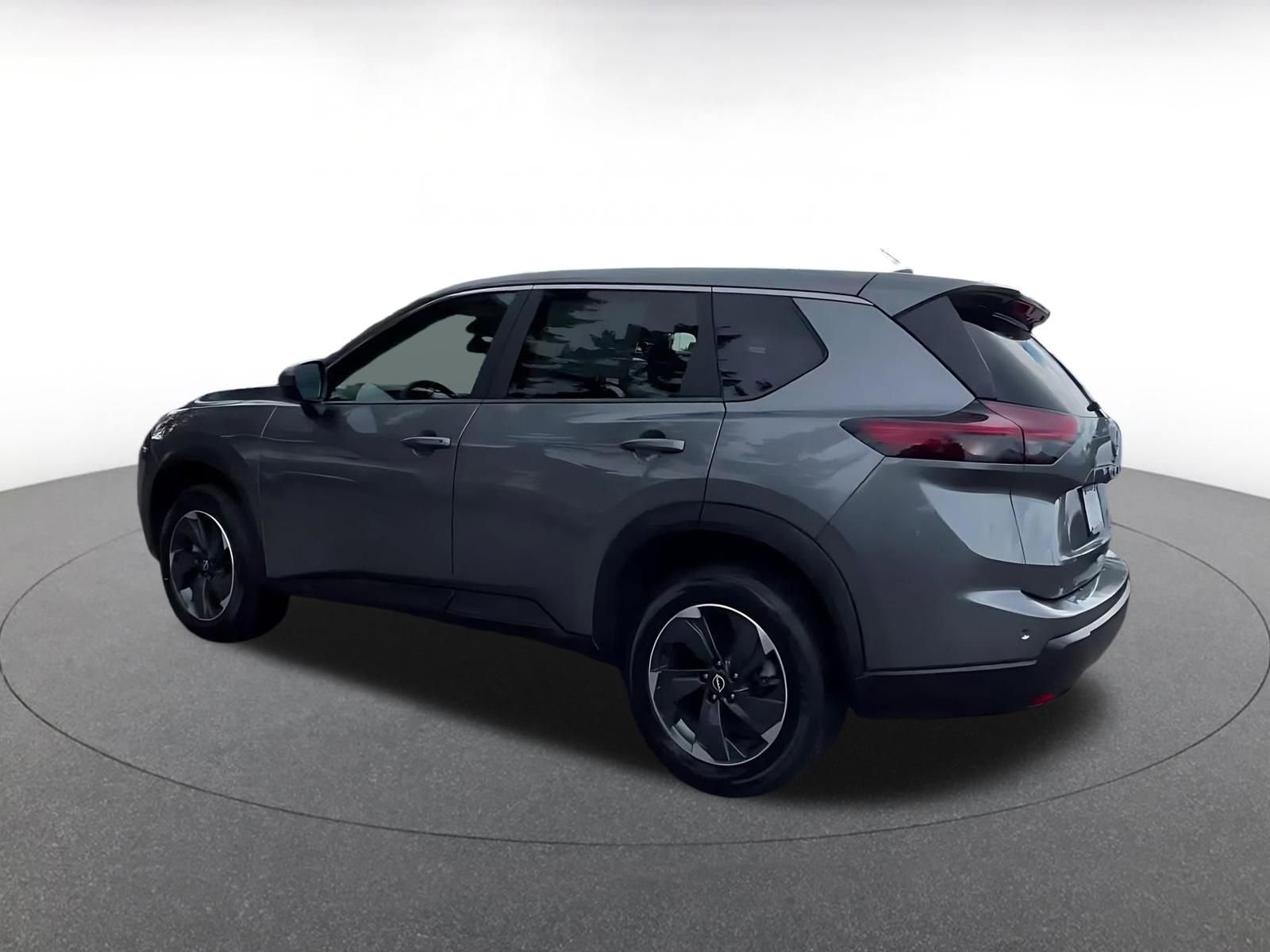 Thumbnail: 2025 Nissan Rogue - 10