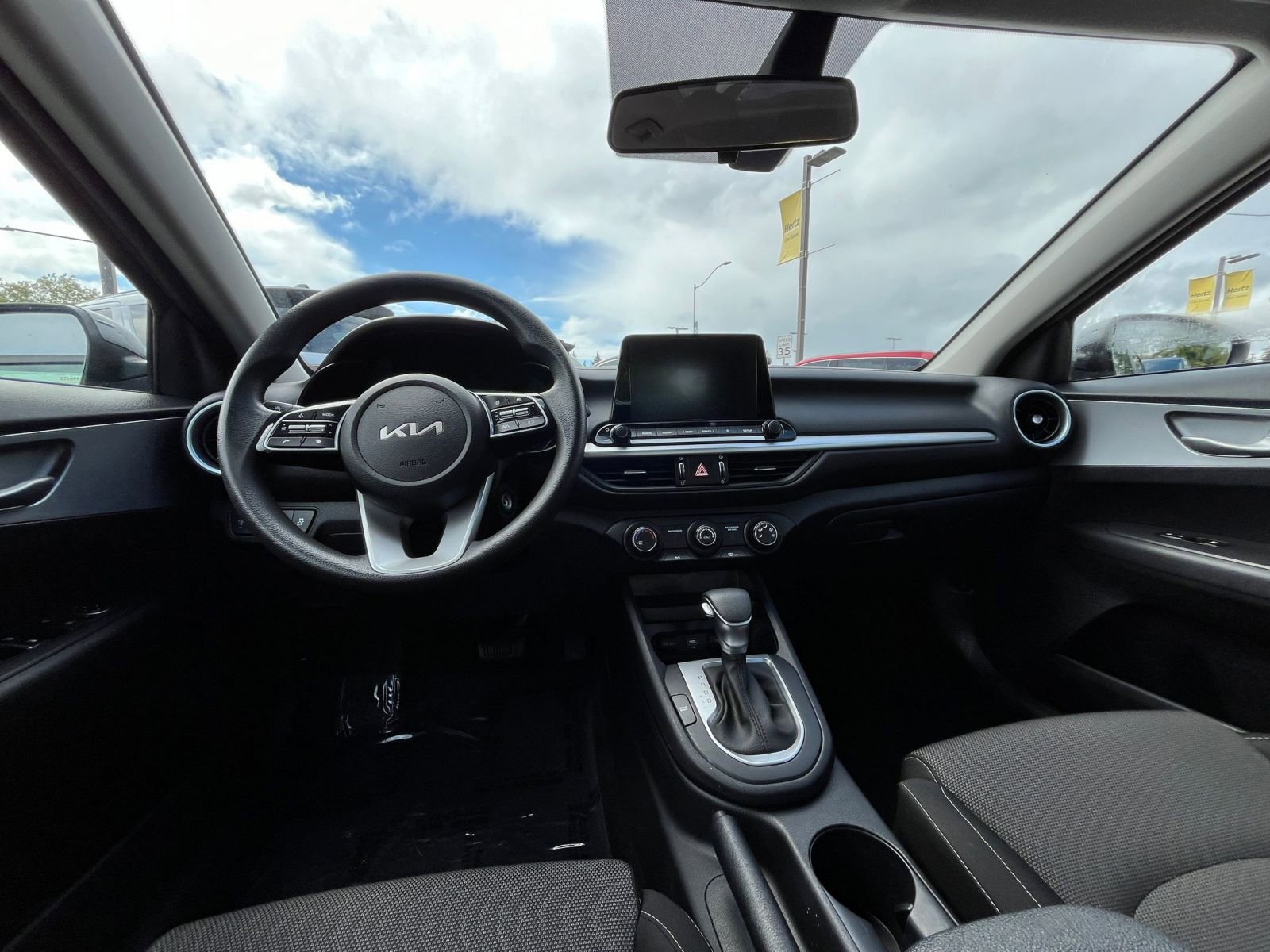 Thumbnail: 2024 Kia Forte - 33