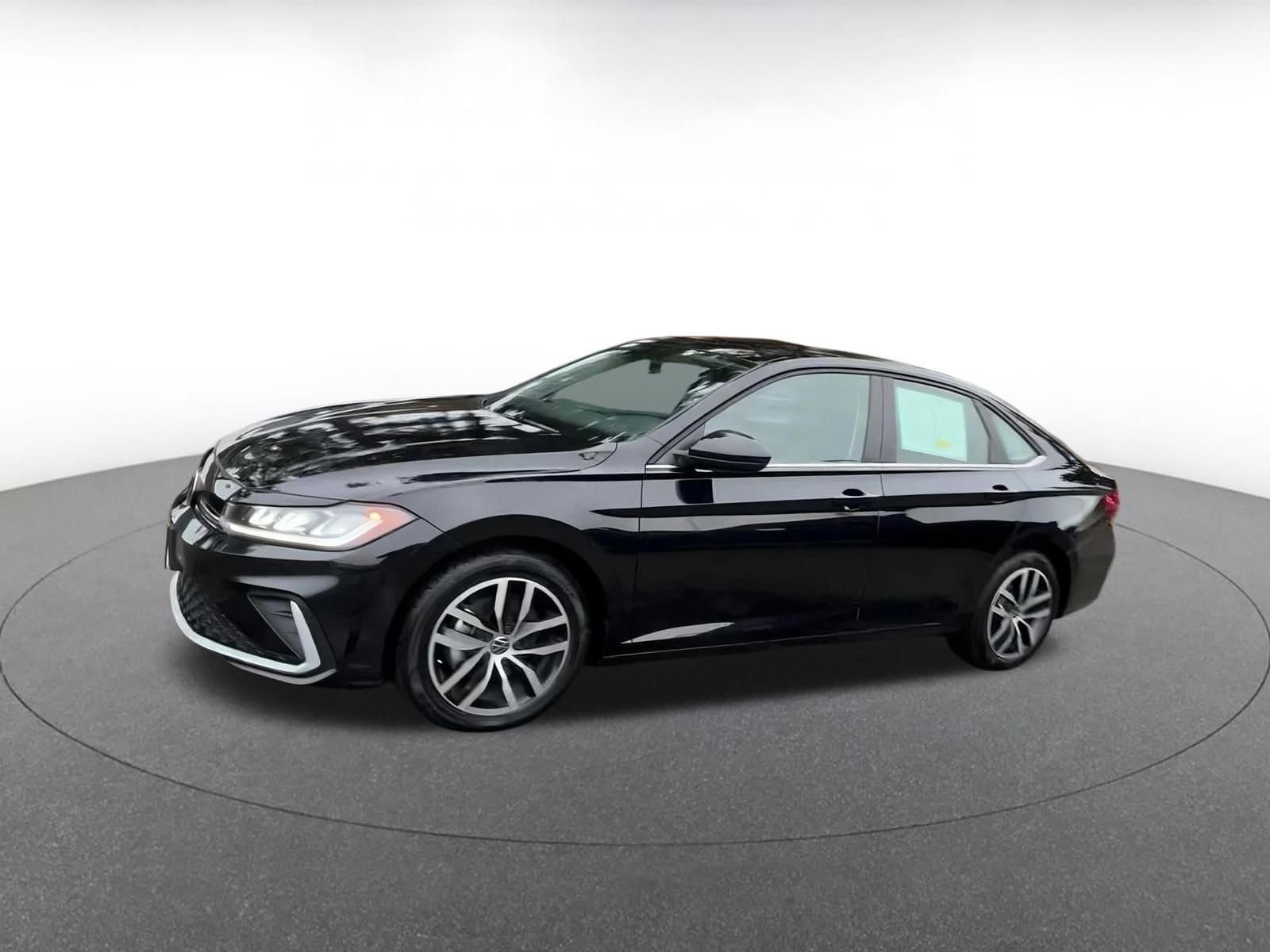 Thumbnail: 2025 Volkswagen Jetta - 8