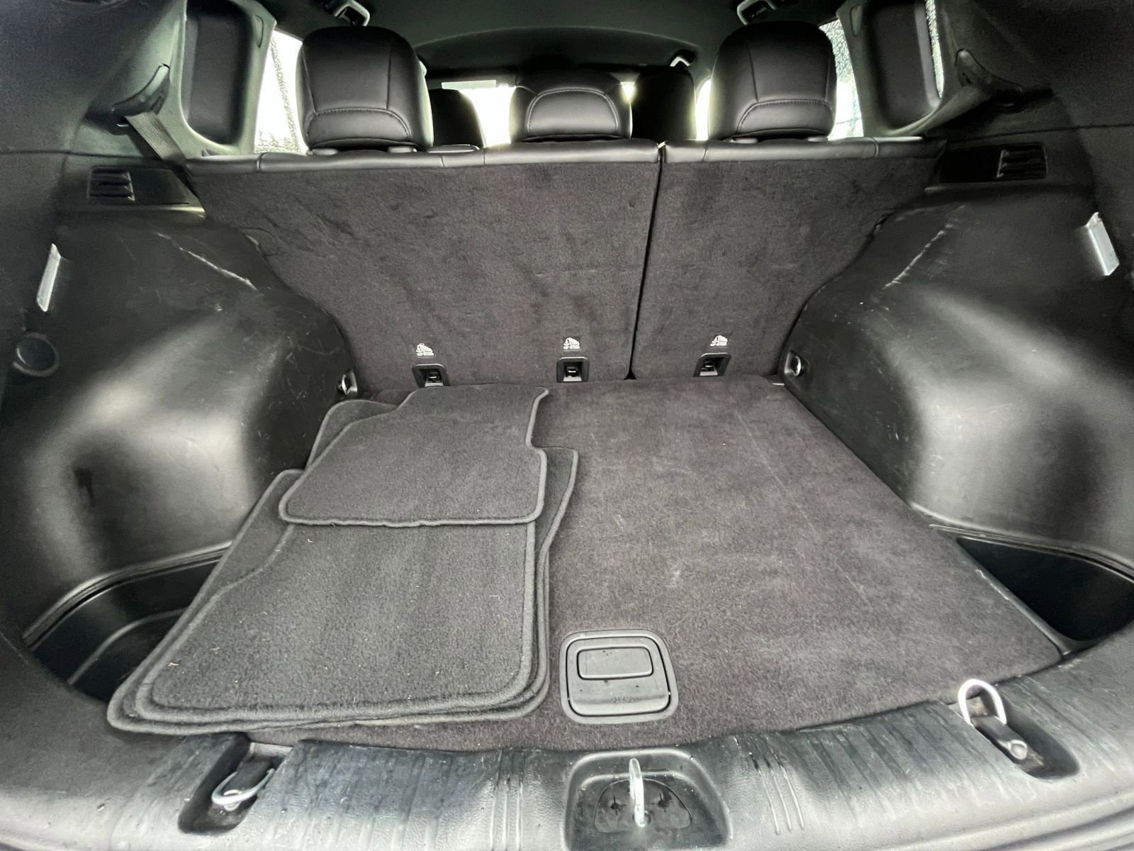 Thumbnail: 2025 Jeep Compass - 32