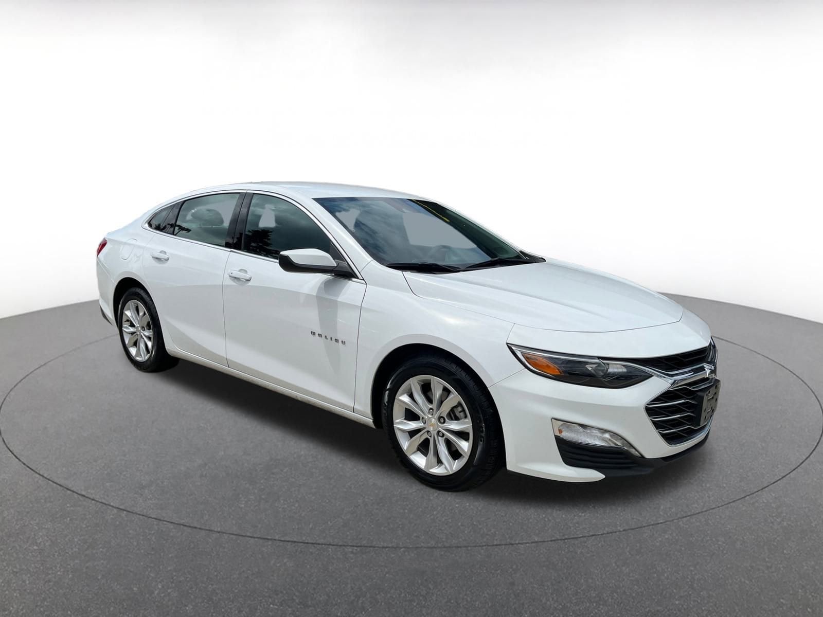 Thumbnail: 2023 Chevrolet Malibu - 1