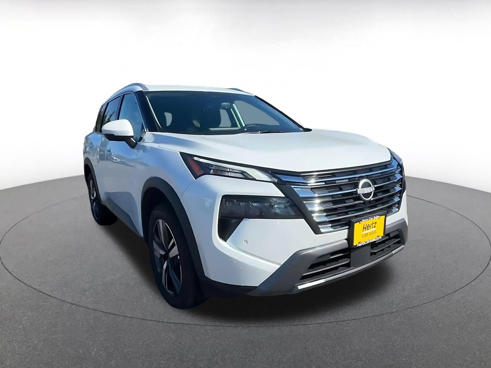Thumbnail: 2026 Nissan Rogue - 3