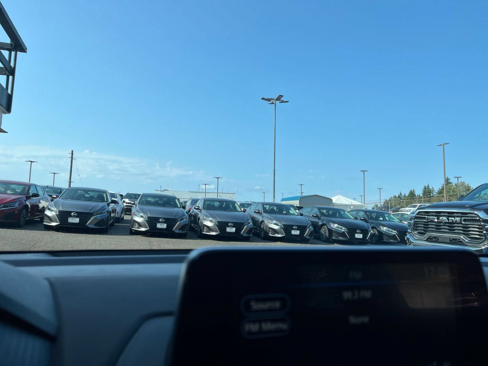 Thumbnail: 2025 Nissan Sentra - 17
