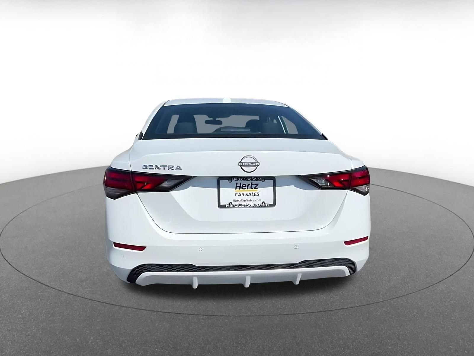 2025 Nissan Sentra SV - Photo 12