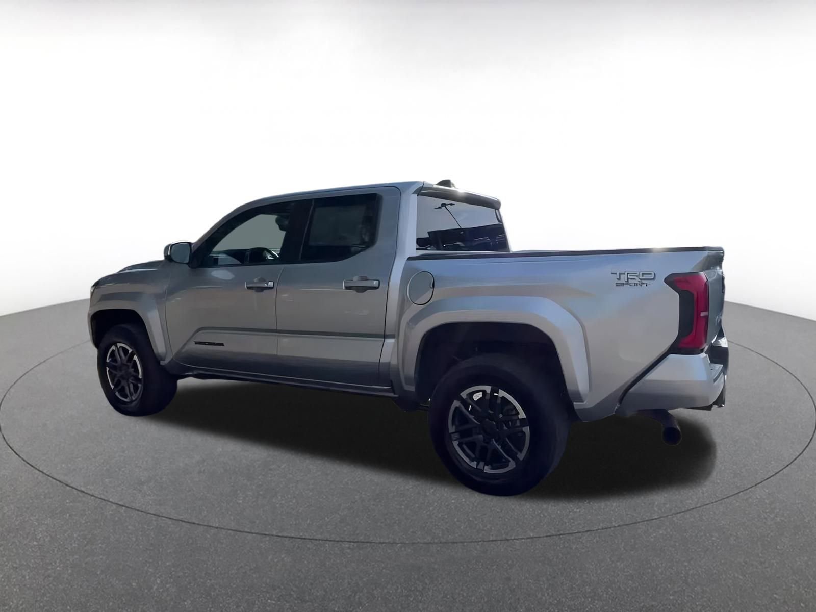 Thumbnail: 2024 Toyota Tacoma - 10