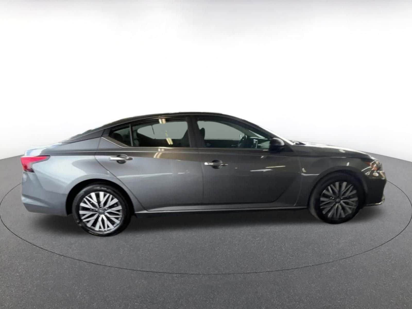 Thumbnail: 2024 Nissan Altima - 16